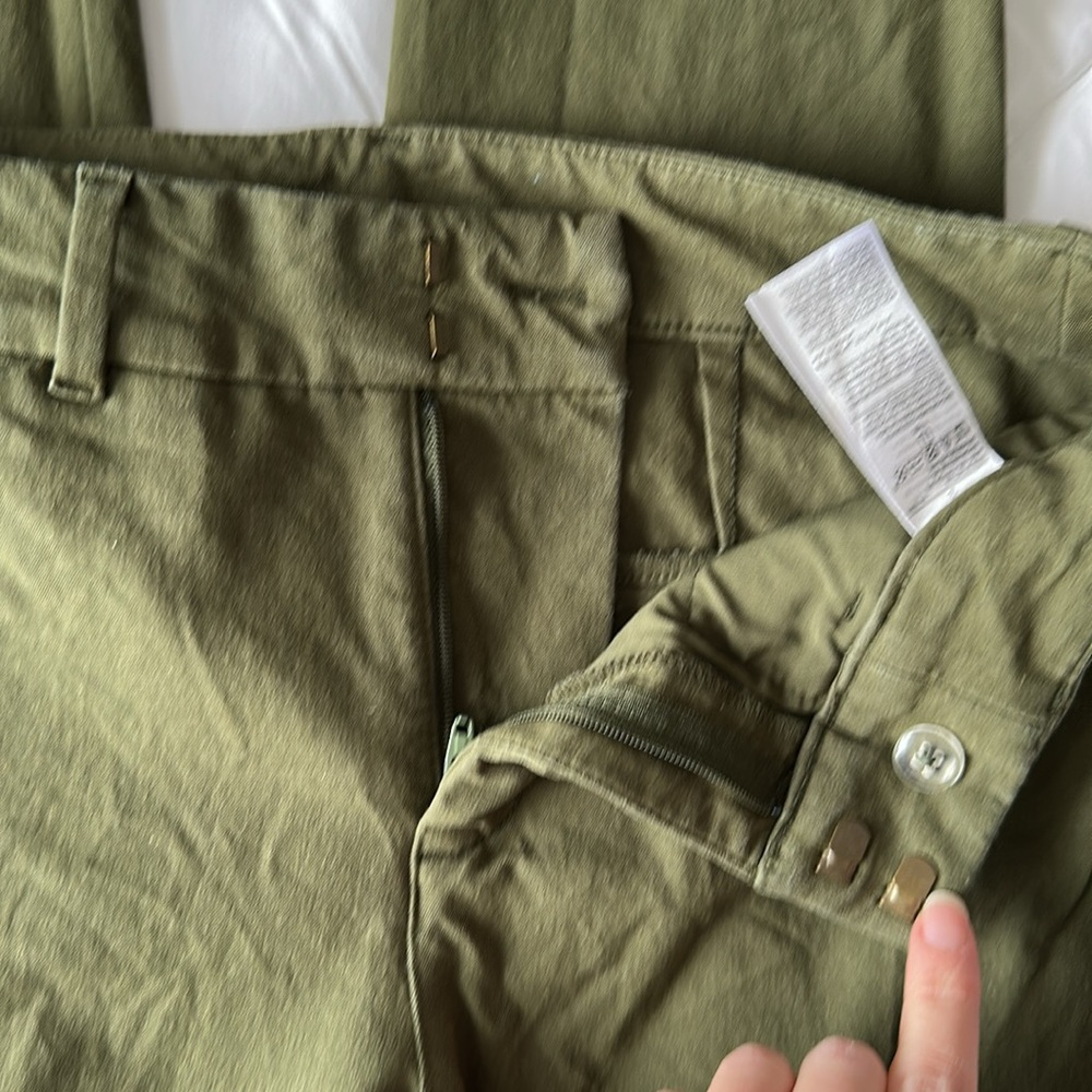 Old Navy Pixie Pants Size 2 Great Condition Worn - image 3